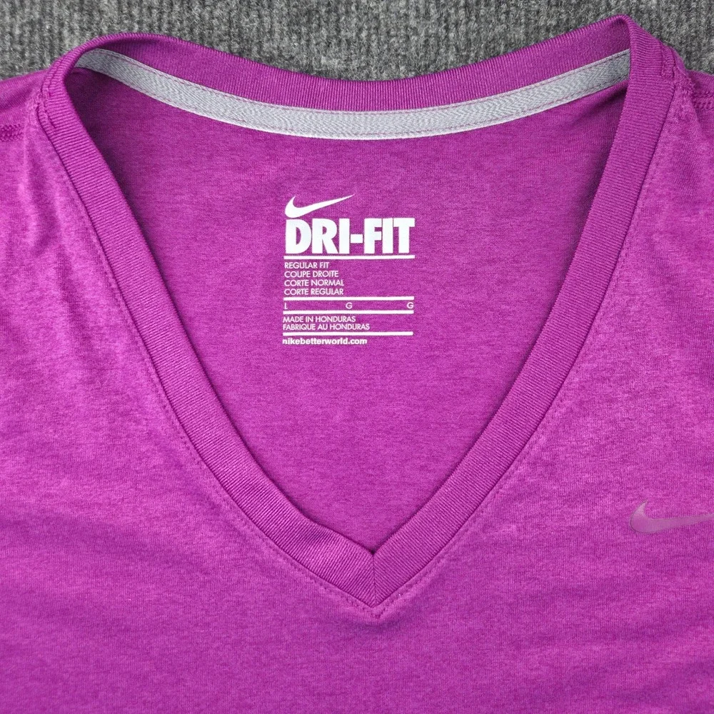 Nike Dri-FIT V-Neck Training Shirt Womens Large Purple Short Sleeve Athletic Top
